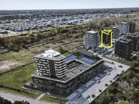 U$S 50.000 + 25% canje por m2