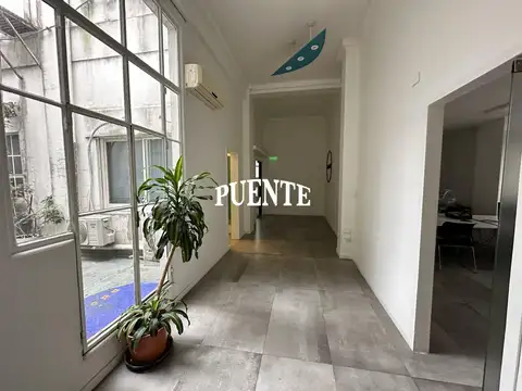 Oficina en Venta 110 años
