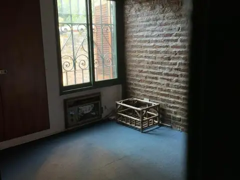 Depto Tipo Casa 2 ambientes con 1 baño