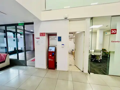 Alquiler Local Comercial Retiro sobre Av. Cordoba