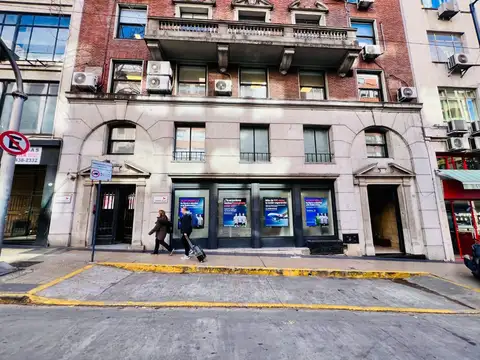 Alquiler Local Comercial Retiro sobre Av. Cordoba