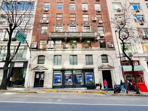 Local en Alquiler en Retiro, $ 14.000.000