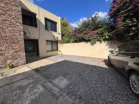 ALQUILER DEPARTAMENTO 2 AMBIENTES C/BALCON Y COCHERA- MORENO