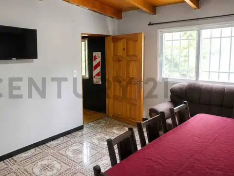 SUBALFEREZ G. NASIF 1500, Piso 1