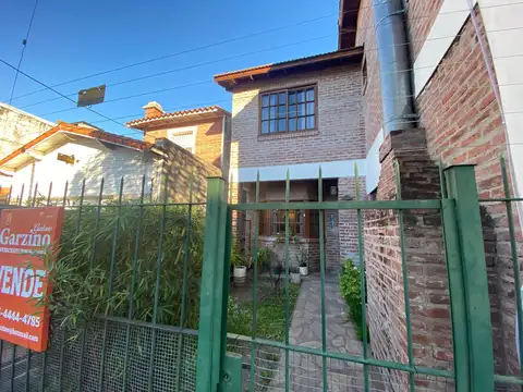 ¡OPORTUNIDAD! Venta Casa en Quilmes centro 