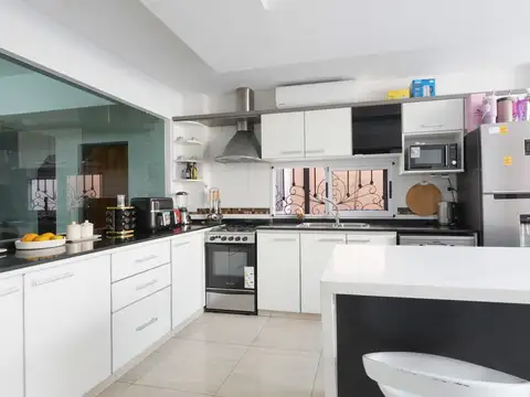Depto Tipo Casa en Venta en Boedo, USD 285.000