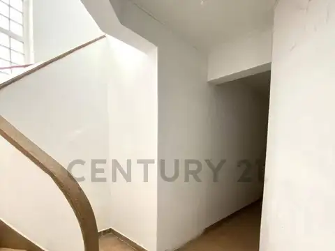 46 entre 3 y 4 , Piso 0