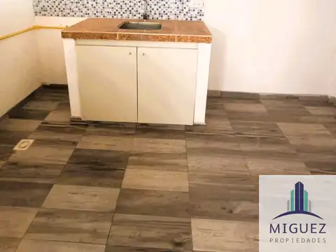 Depto Tipo Casa 3 ambientes con 1 baño