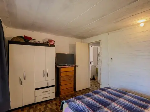 Casa 7 ambientes con 2 baños