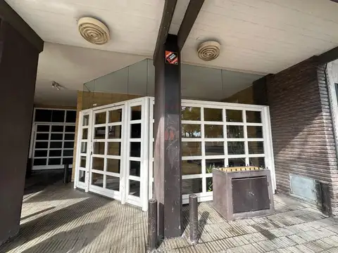 Rivadavia al 2437