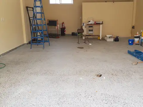 Local en Alquiler en Caseros, $ 650.000