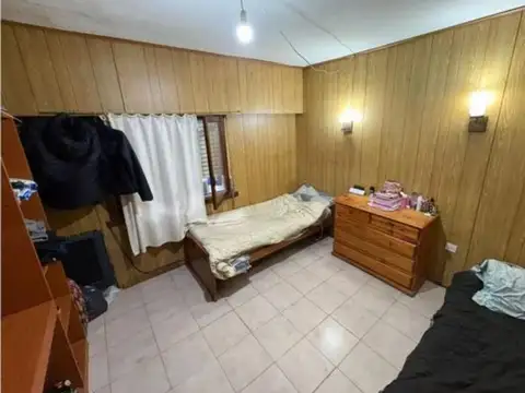CASA 3 AMBIENTES EN VENTA VILLA PRIMERA