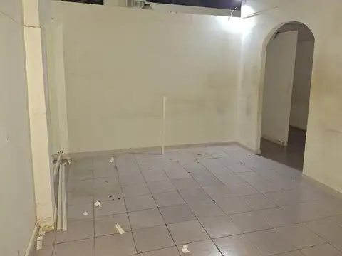 Alquiler salón 140 m²