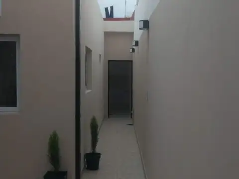 Depto Tipo Casa en Venta de 1 dormitorio