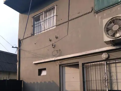 PH CON PATIOO EN EXCELENTE UBICACION AL FRENTE !!!!!