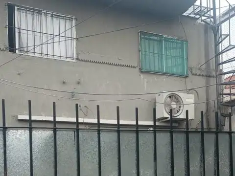 Blanco Encalada 500, Piso PB