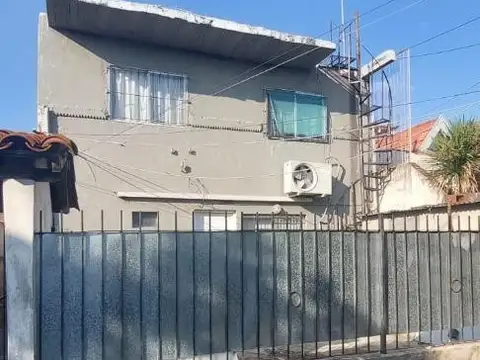 PH CON PATIOO EN EXCELENTE UBICACION AL FRENTE  