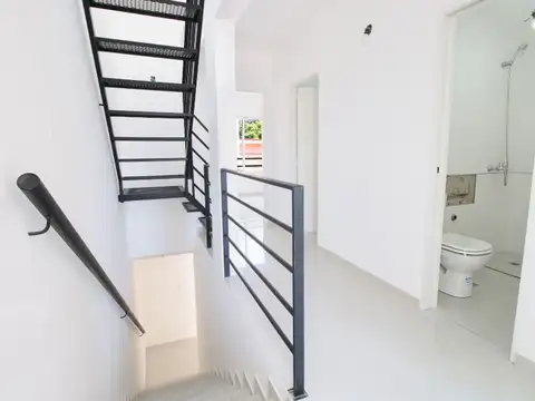 Depto Tipo Casa en Venta en Velez Sarsfield, USD 149.000