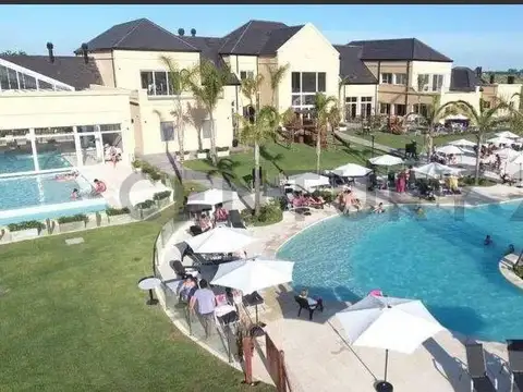 Terreno en Venta 20  mts Frente