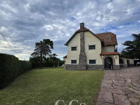 Casa en Venta de 5 dormitorios