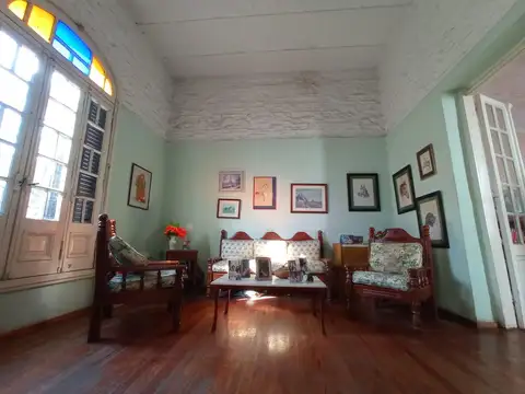 Casa en Venta en Barrio España y Hospitales, USD 100.000