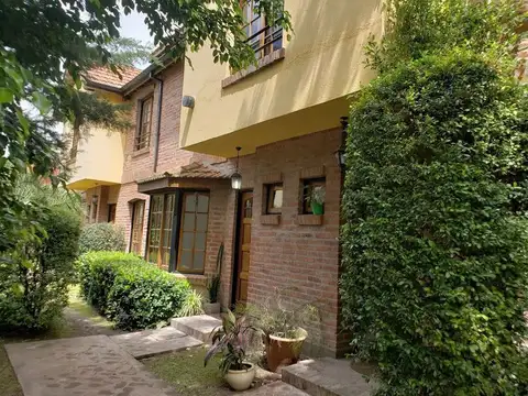 Departamento en Alquiler de 5 ambientes