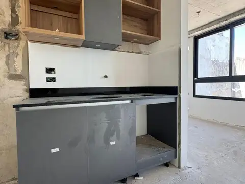 THAMES 300 | VILLA CRESPO