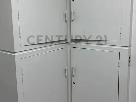 Oficina 22mts Corrientes y Maipú, Microcentro sin baño