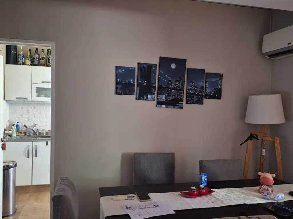 Casa en California Village de 3 dormitorios