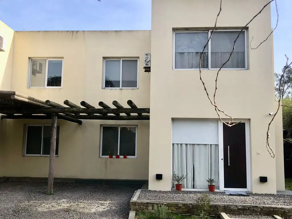 Casa en Venta - 3 dormitorios -