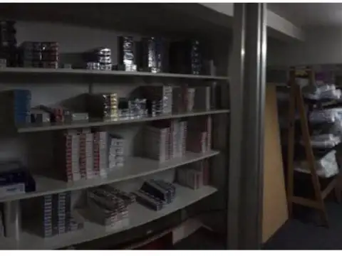 Local en esquina - 200m2 totales aprox - Excelente ubicación