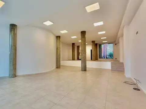 Entre Ríos 1500 - Local Comercial con cochera en Alquiler - Centro, Rosario