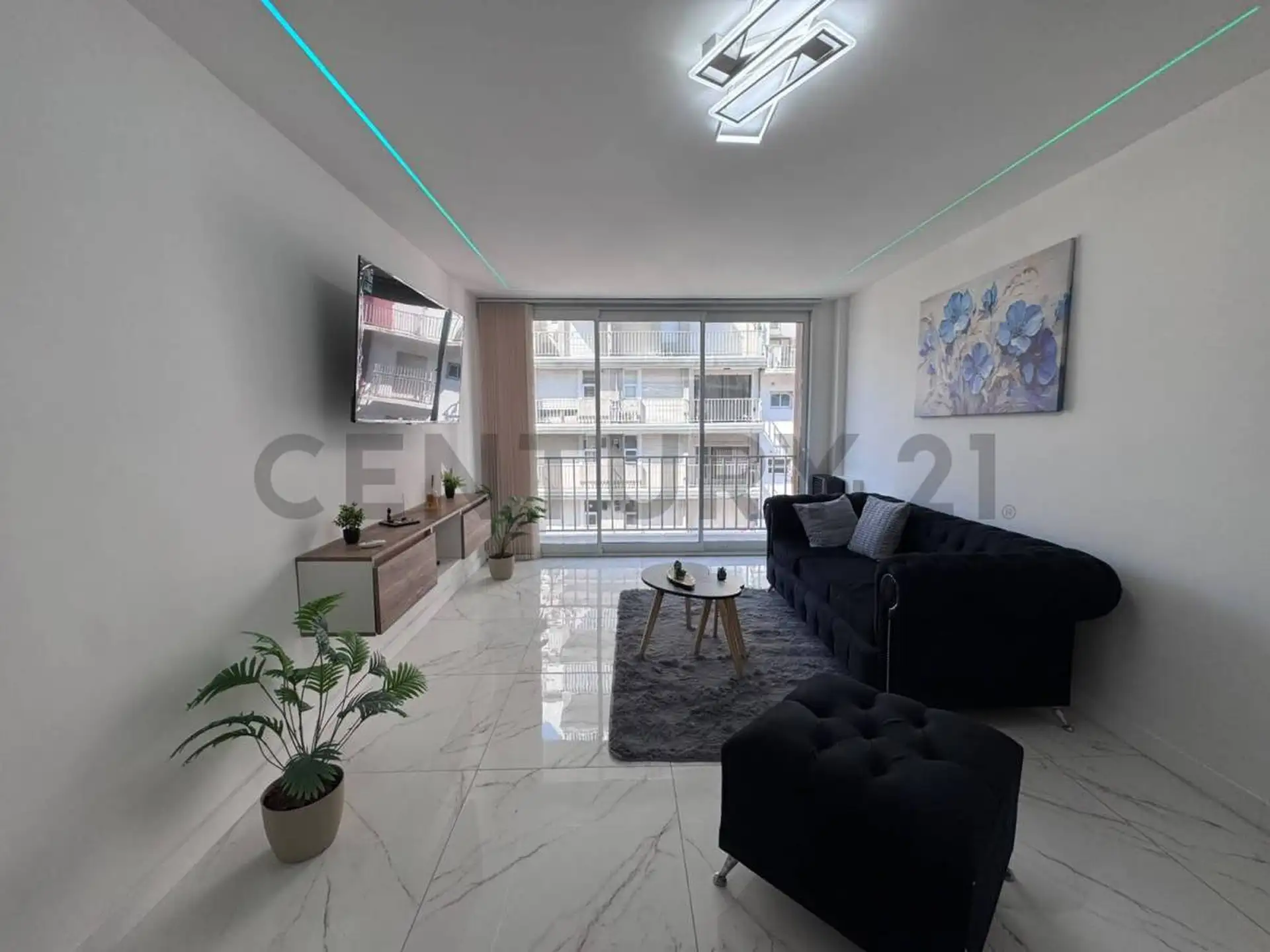 Depto 3 amb, 65m² reciclado a estrenar con balcón y baulera — Centro