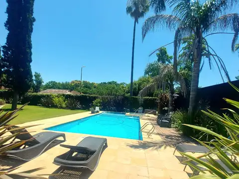 Casa en Venta en Moreno, USD 770.000