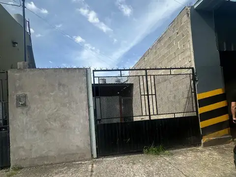 Venta – DUPLEX  + LOTE sobre Carlos Ratti | Ituzaingó