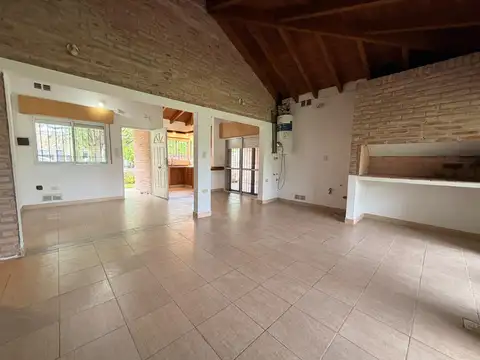 Casa en Alquiler al Norte