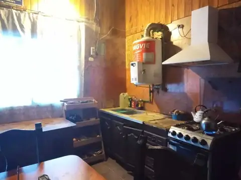 Casa 3 ambientes con 1 baño