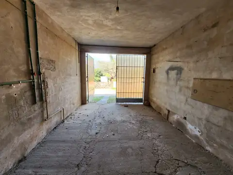 Casa 2 ambientes con 1 baño