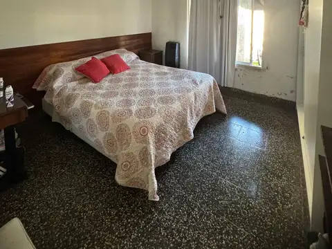 GUTIERREZ 1300