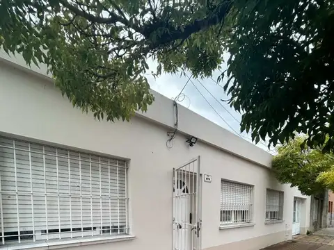 CASA EN VENTA EN PERGAMINO