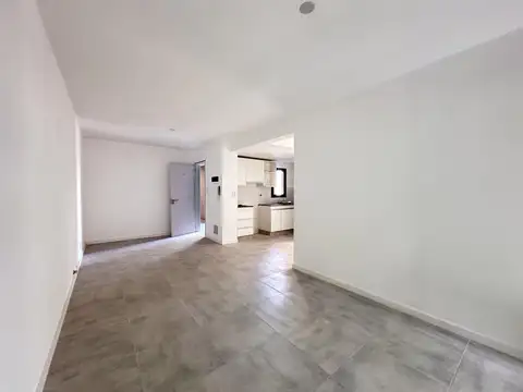 Departamento en Venta en Refinerias, USD 110.000