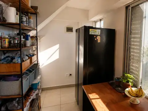 Depto Tipo Casa 4 ambientes con 2 baños