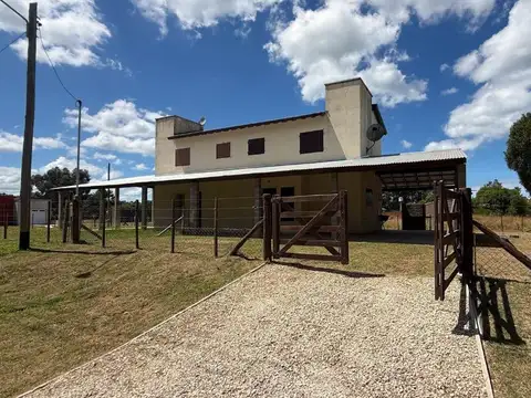Venta PH de 6 Ambientes en Mar del Sud con parque
