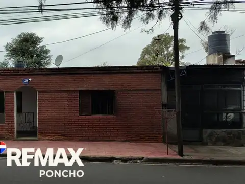 SE VENDE CASA CALLE TUCUMAN NORTE 50M AV BELGRANO