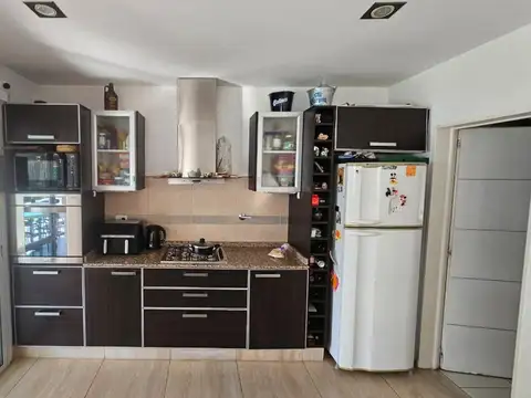 VENTA CASA 3Dorm. Pileta VALLE ESCONDIDO