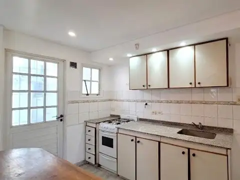 Depto Tipo Casa en Venta 16 años