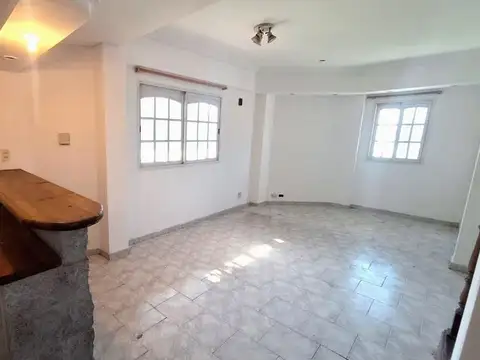 Depto Tipo Casa en Venta de 3 dormitorios
