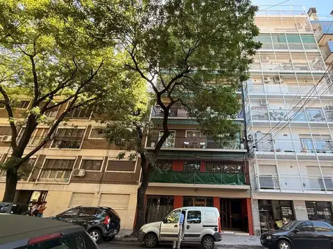 Venta depto 2 ambientes con balcón. Palermo.