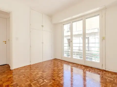 Santiago Del Estero 300, Piso 5