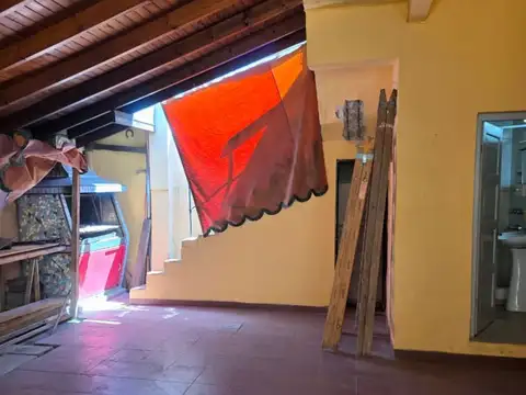 Depto Tipo Casa en Venta en Villa Ballester, USD 85.000